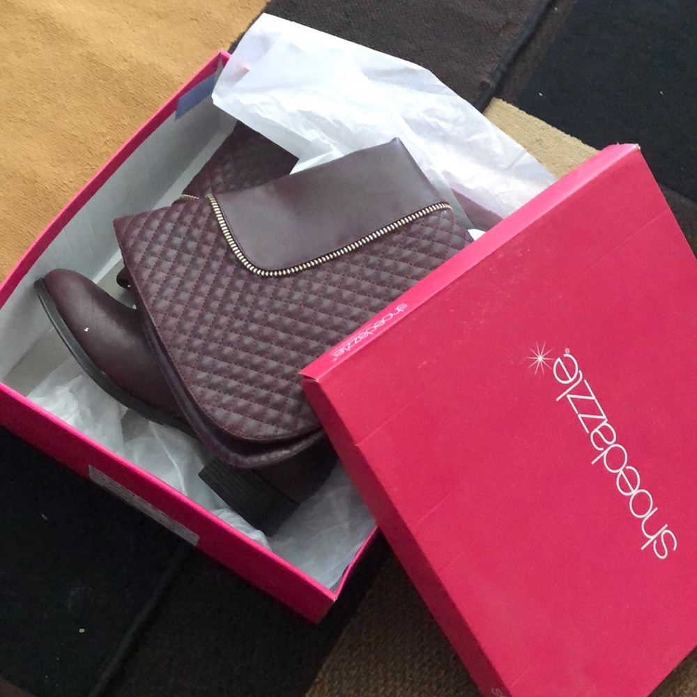 Flat Boots, Amy WC, Bordeaux
